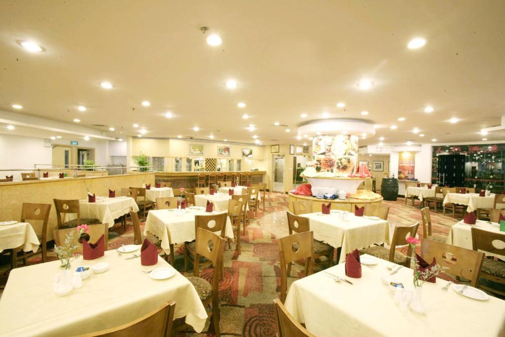 Yinhe Dynasty Hotel Chengdu Buitenkant foto