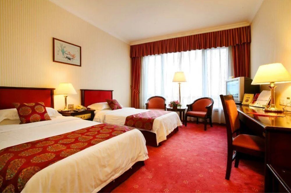 Yinhe Dynasty Hotel Chengdu Buitenkant foto